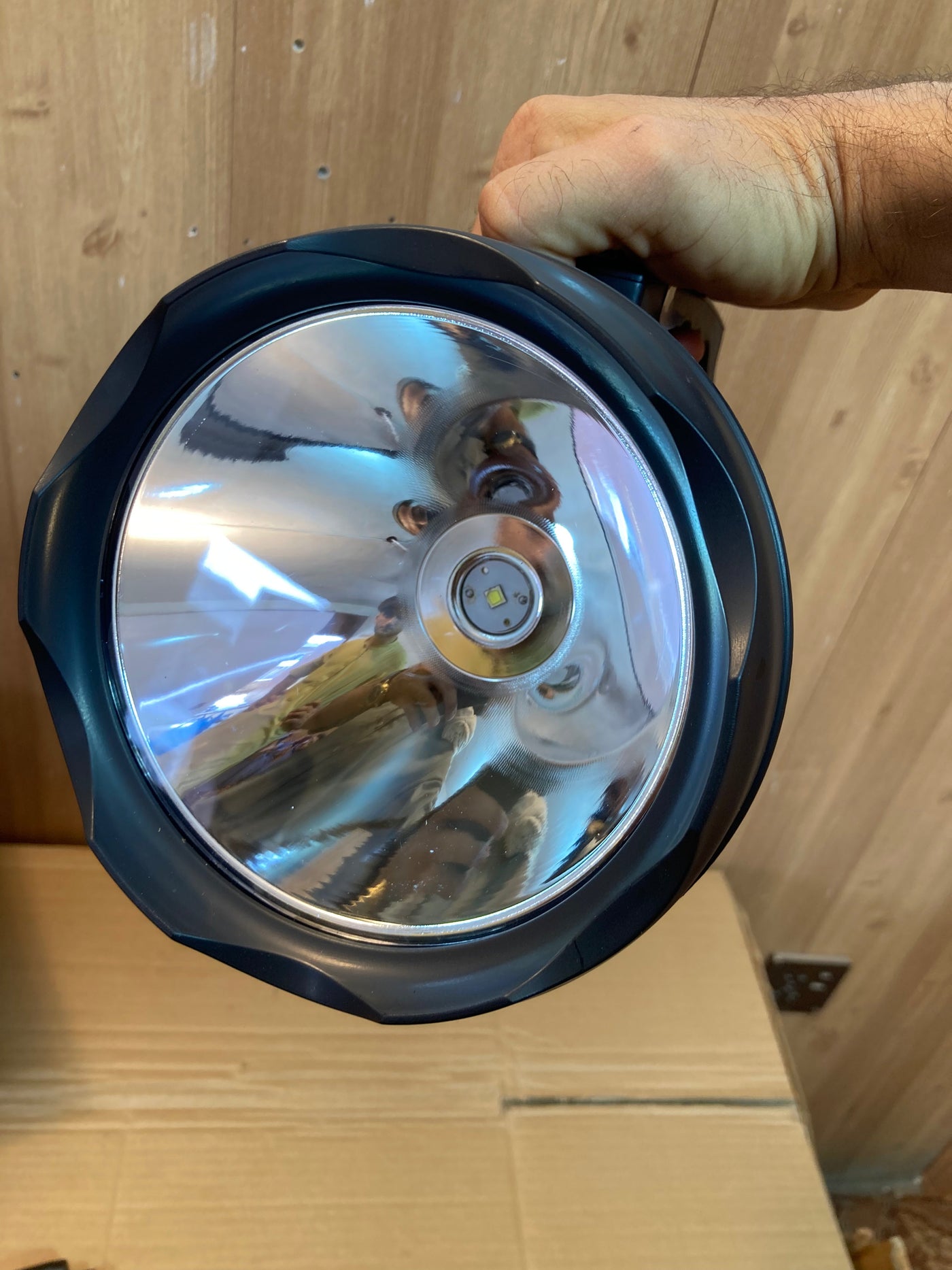 Bb-8000-50W-T6 Rechargeable Searchlight - Camping Light