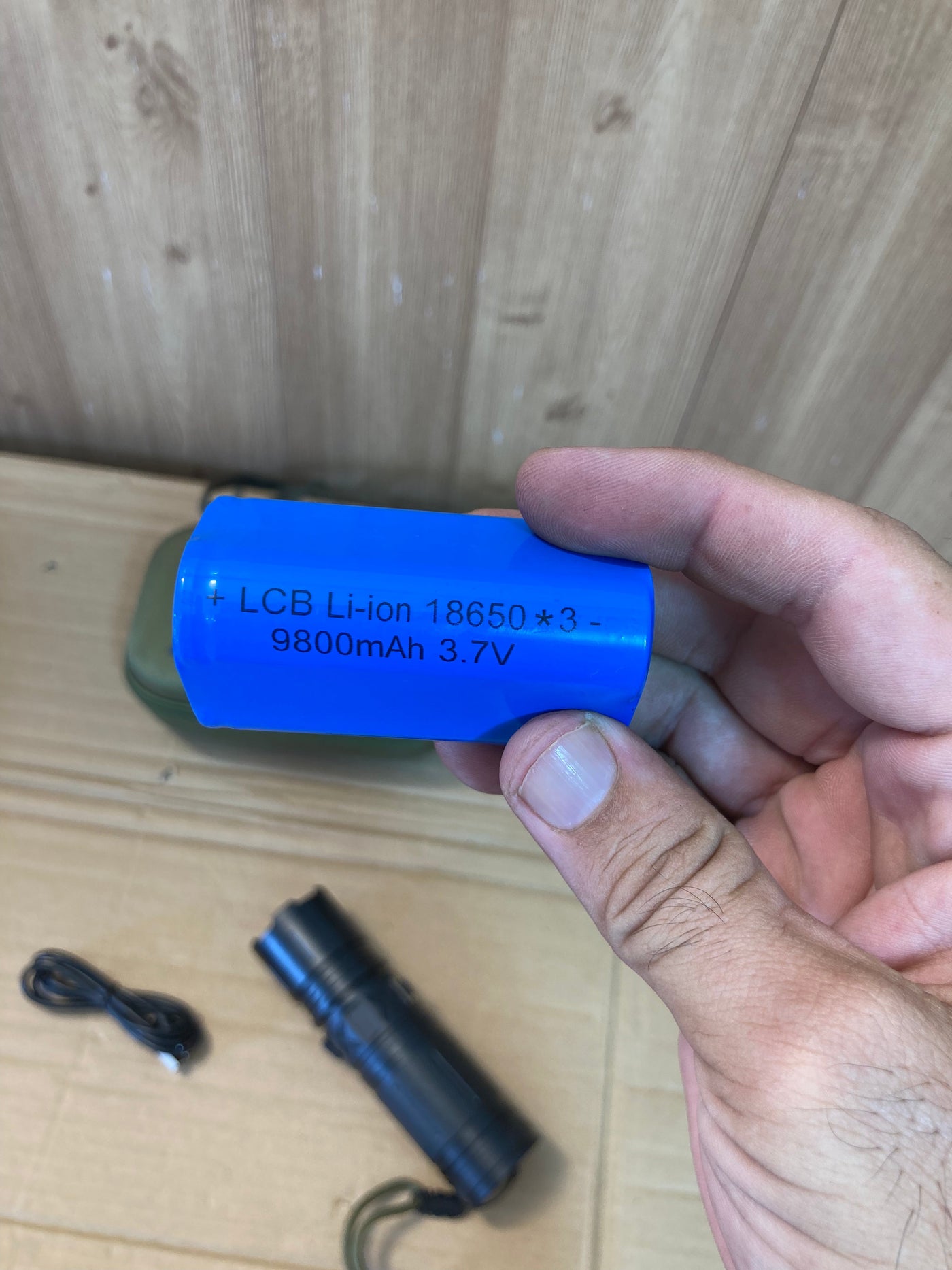 Ruilang P90 Rechargeable Super LED Flashlight - Torch