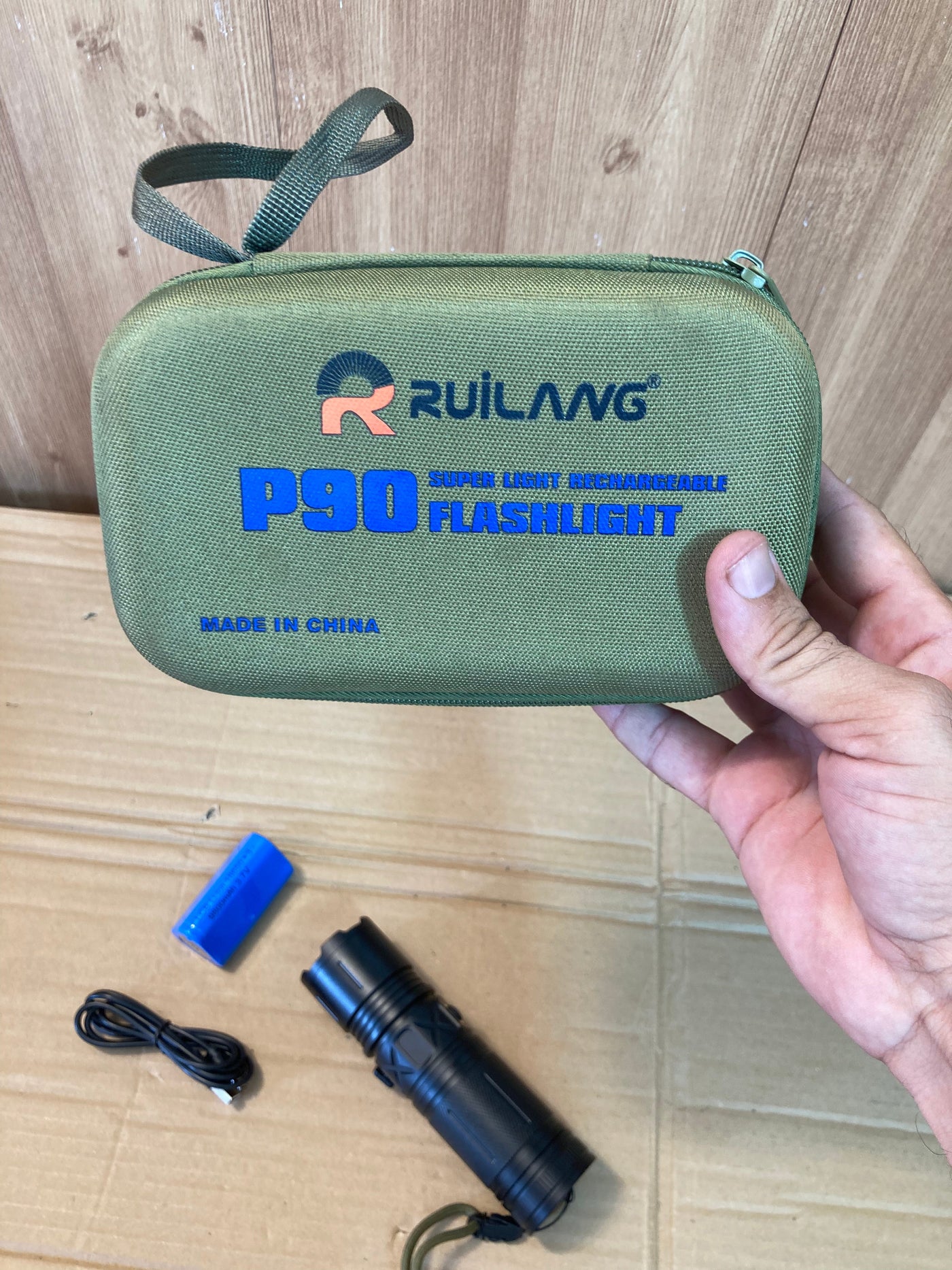 Ruilang P90 Rechargeable Super LED Flashlight - Torch