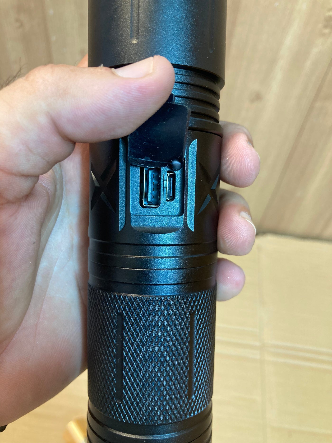 COBA Compact Flashlight-Torch CB-W409T
