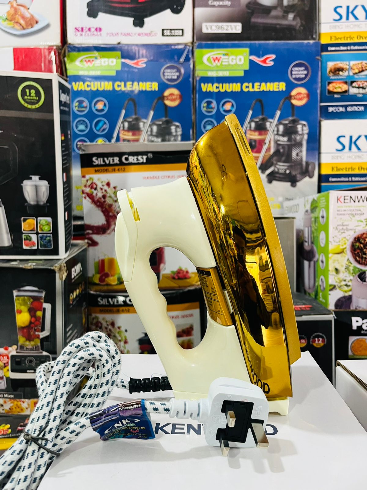 Sanyo Brand High Quality 400 Watt Dry Iron